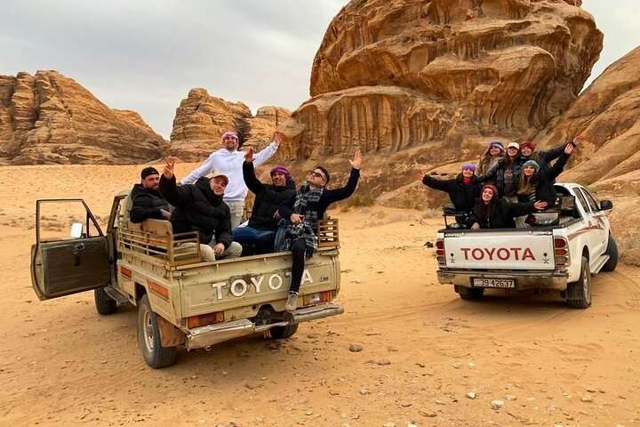 2 Hours Jeep Tour - Wadi Rum desert experience tour showing the beautiful landscape